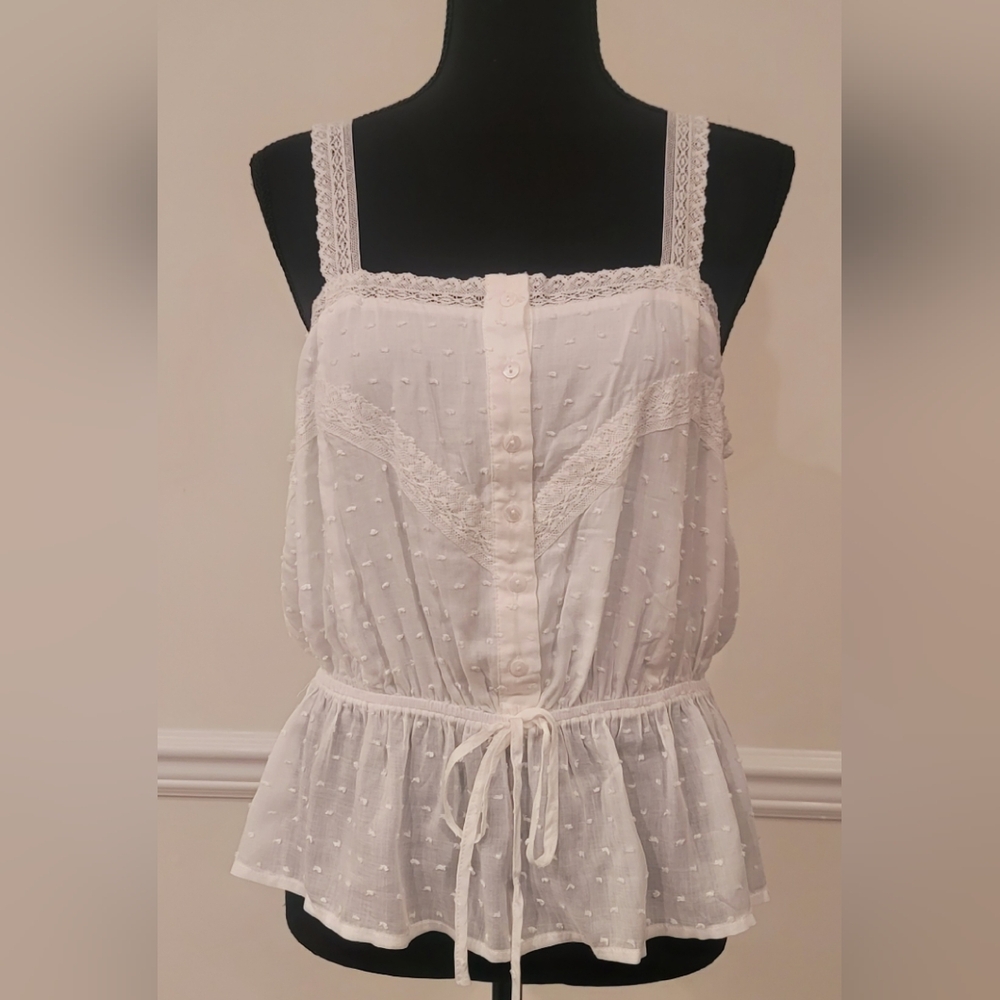 Elegant White Lace Trim Tank Top